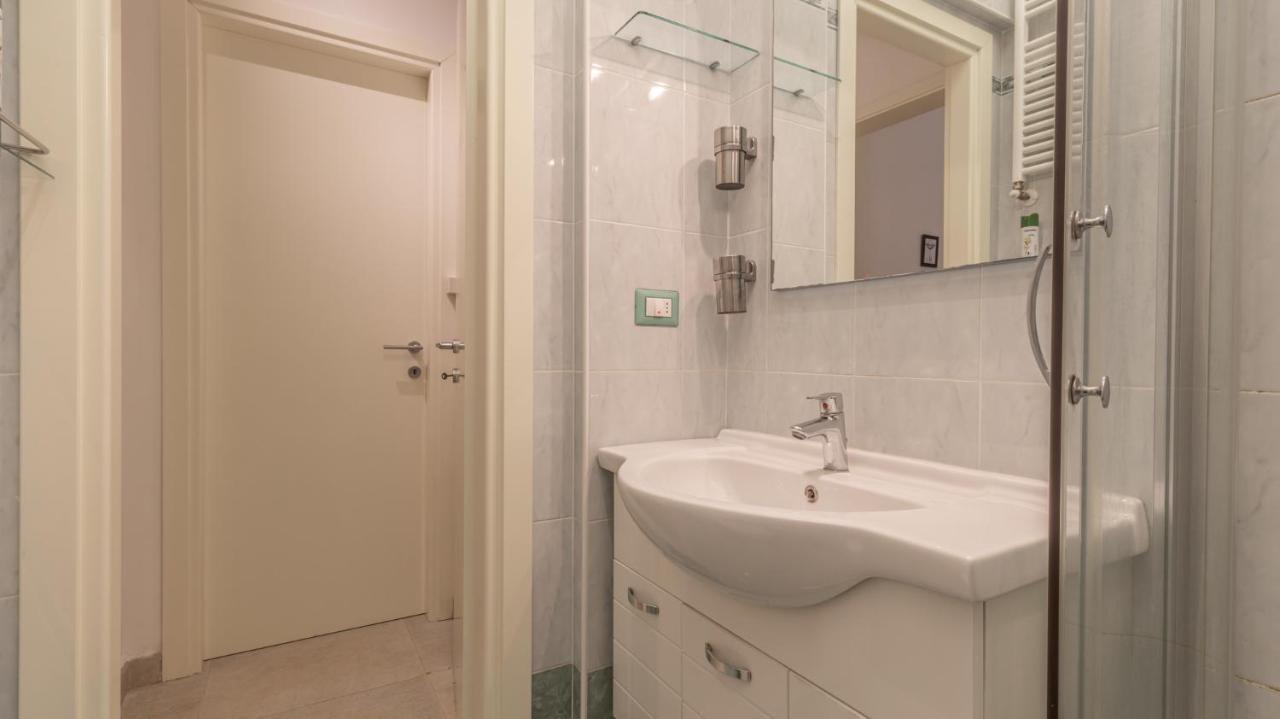 Chiara In Florence - Affitti Brevi Italia Hotell Exteriör bild
